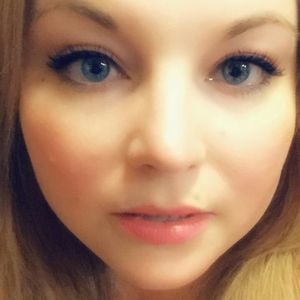 Meet your Posher, Amelia